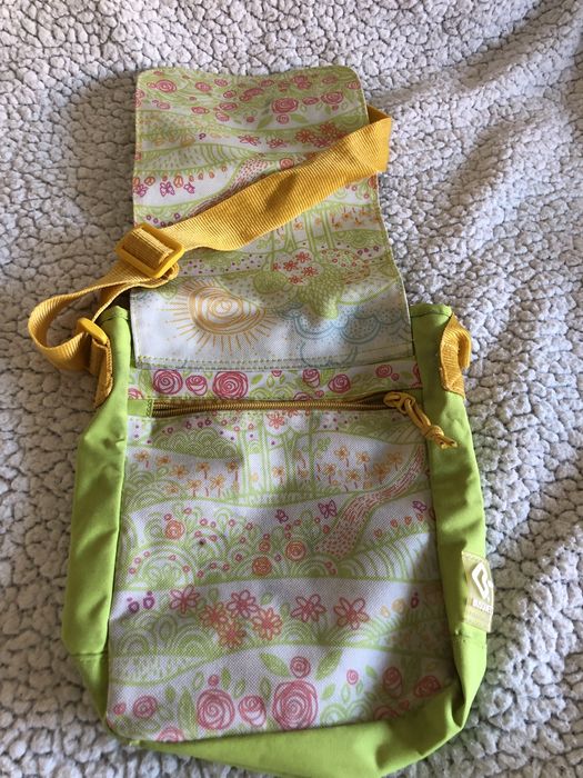 Carteira ou mala tiracolo