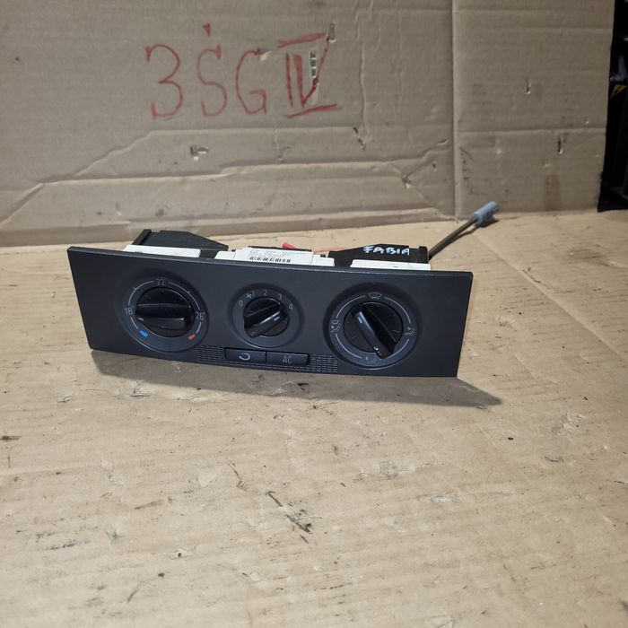 Panel nawiewu klimatyzacji Skoda Fabia I lift 2007r