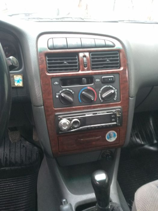 Продаю Тойота авенсис 2.0 Диз