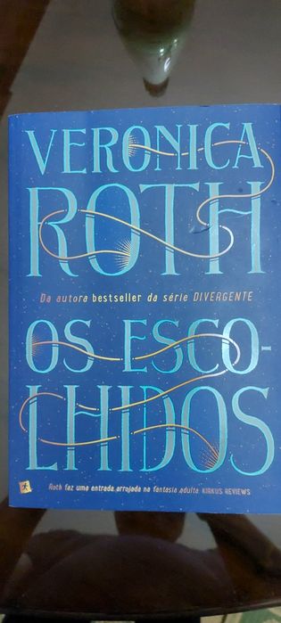 Livro - Os Escolhidos de Veronica Roth