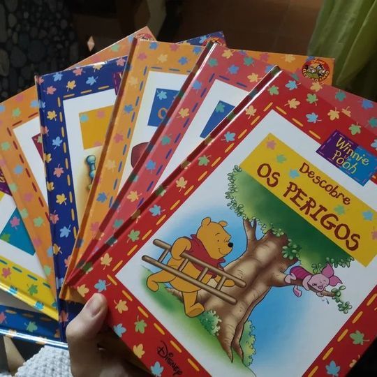 Coleção 14 livros Winnie The Pooh
