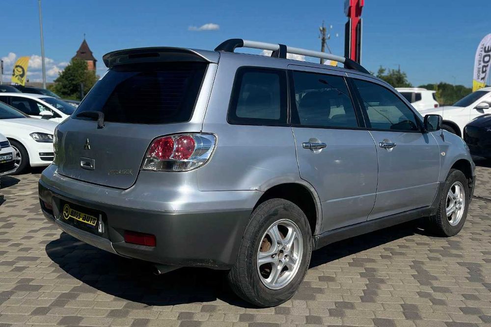 Mitsubishi Outlander 2004