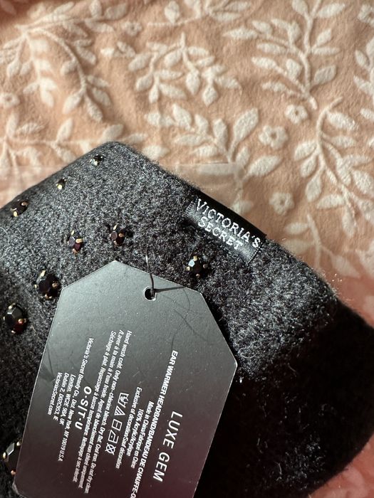 Повʼязка на голову Victoria’s Secret, оригінал