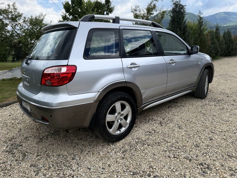 Mitsubisi Outlander