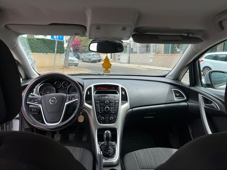 Opel Astra 1.3 CDTi Enjoy