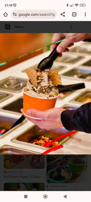 Balcão com câmara frigorífica, parte superior com frios e quentes,