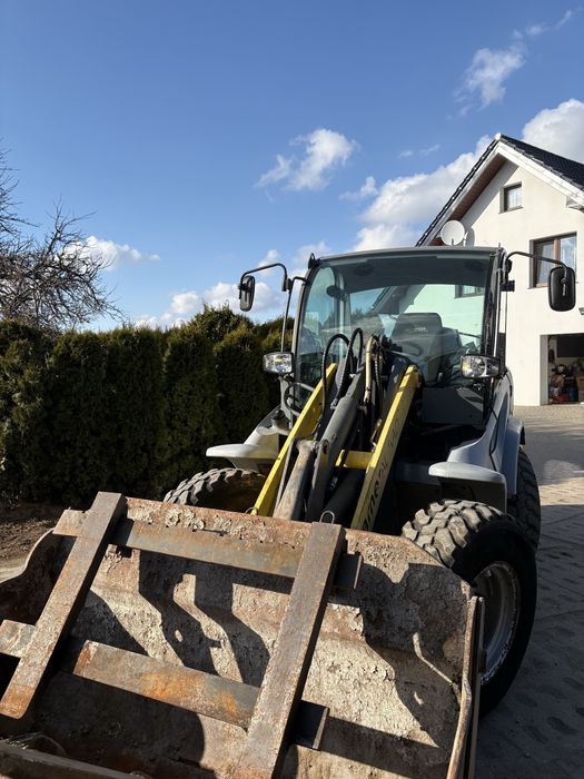 Sprzedam ładowarke Kramer 480