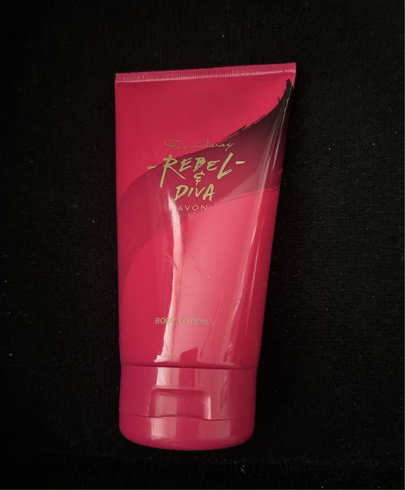 Avon balsam do ciala 150 ml far away rebel unikat diva