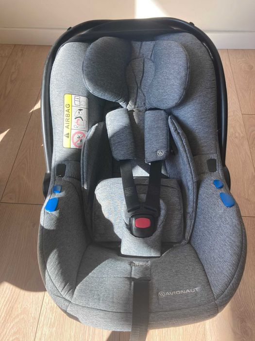 Ovo / Baby Coque Avionaut Pixel + base ISOFIX