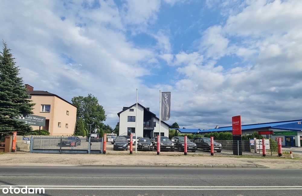 Super lokalizacja pod biznes i  do zamieszkania przy głównej ulicy