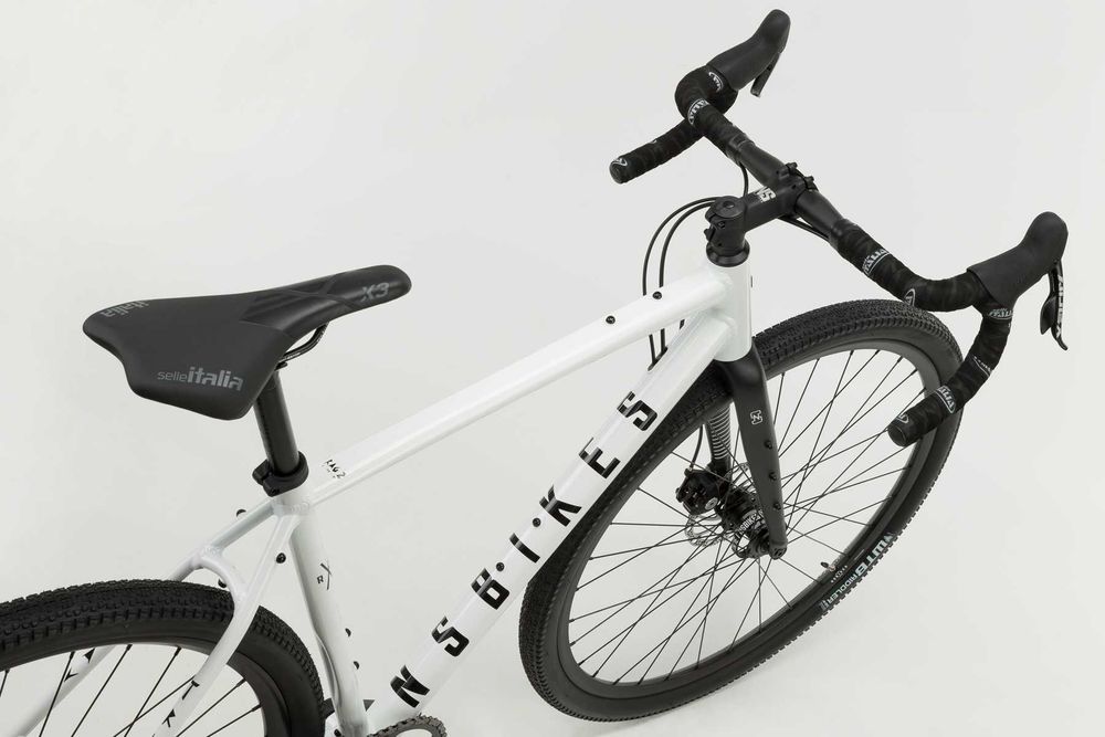 Rower gravel NS Bikes RAG+ 3 L White