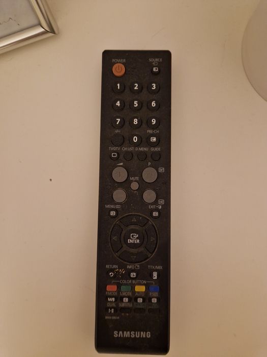 Monitor Samsung SyncMaster 933 HD