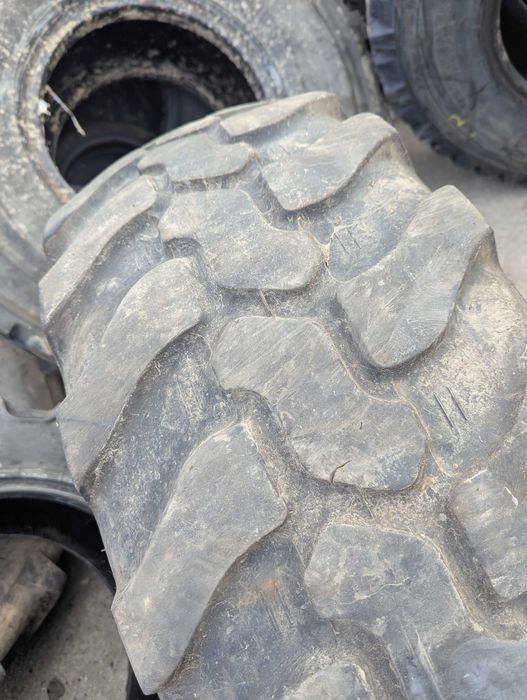 405/70R24 Dunlop SP T9 opona przemysłowa