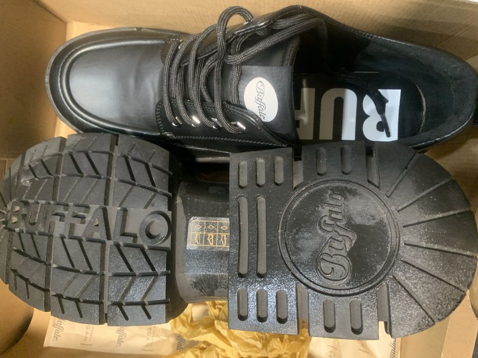 Ботінки Buffalo з екошкіри