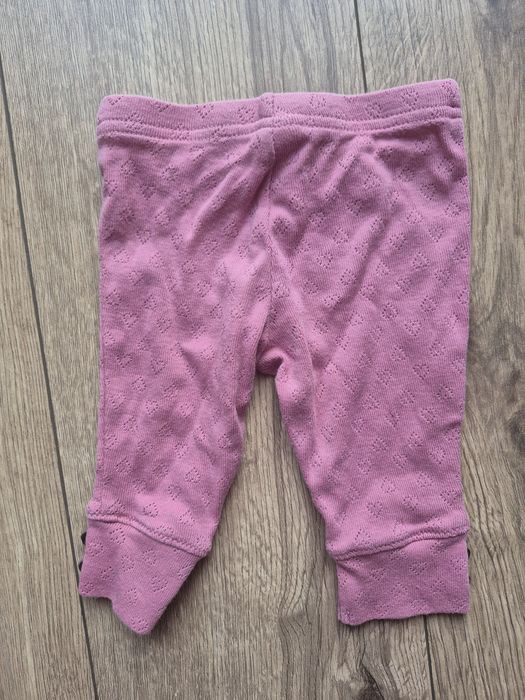 Next legginsy niemowlęce różowe ażur serduszka guziki 62