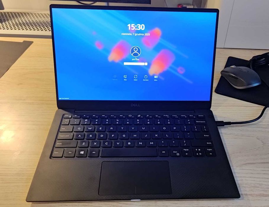 Laptop Dell XPS 9380 13.3" / i5 / 1 TB SSD / 8 GB RAM / Linux