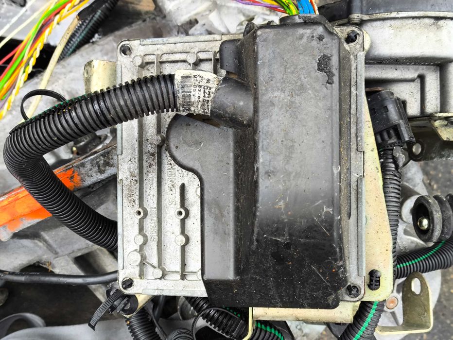 Sterownik komputer silnika Peugeot 1007 1.6 16v 9658917180 Siedlce