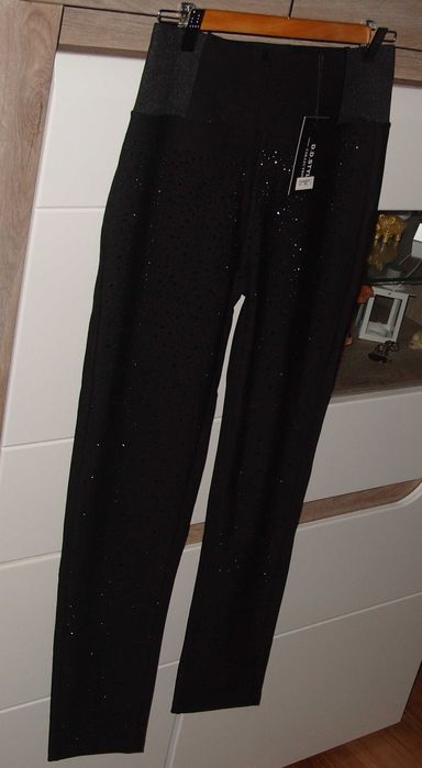 NOWE spodnie -legginsy z błyszczącymi  Kryształkami r. L/XL
