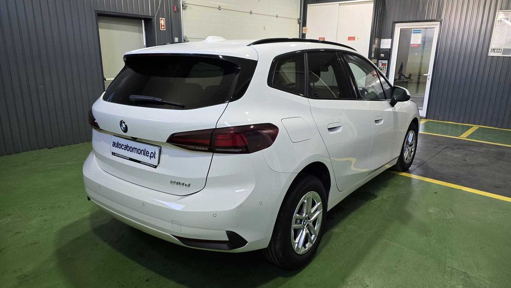 BMW 218d Active Tourer Auto  -  Salvado