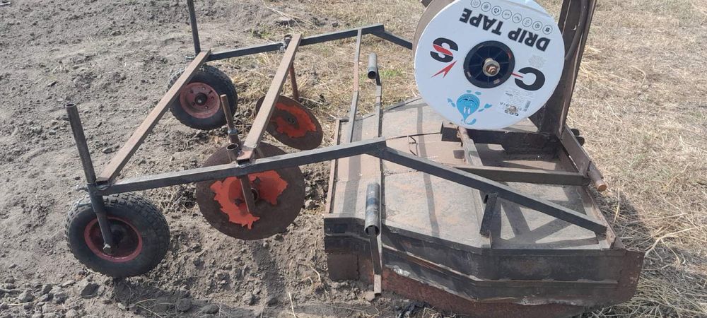 Грядкоутворювач плівкоукладка