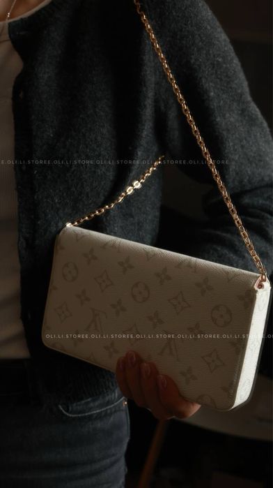Жіноча сумка Louis Vuitton, клатч Луі Вітон