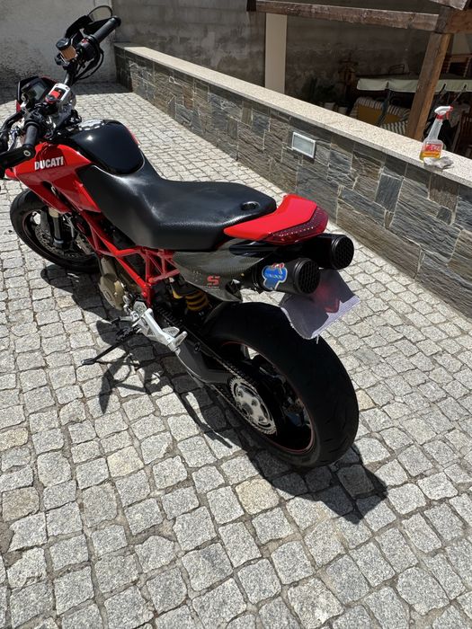 Ducati hyper motard 1100 s