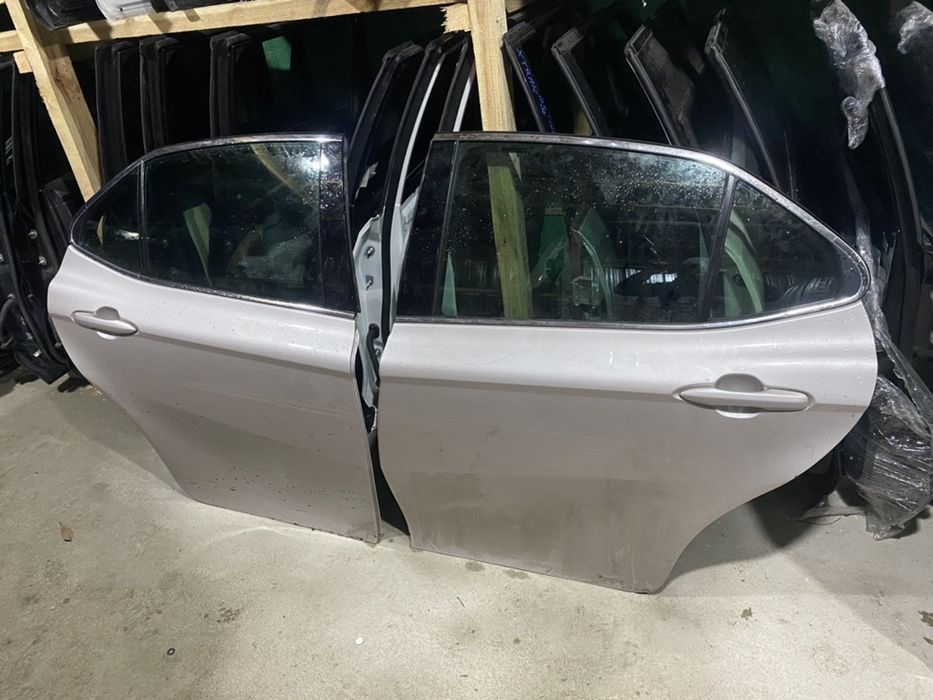 Toyota Camry 70 75 80 Дверка Двері Двери Дверь передня ліва передня права задня ліва задня права, різні кольори в наявності РОЗБОРКА ЗАПЧАСТИНИ
