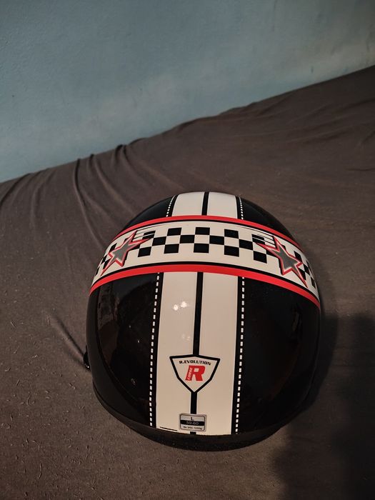 Kask motocyklowy R evolution rozmiar L