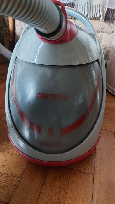 Продам  моющий пылесос Zepter
