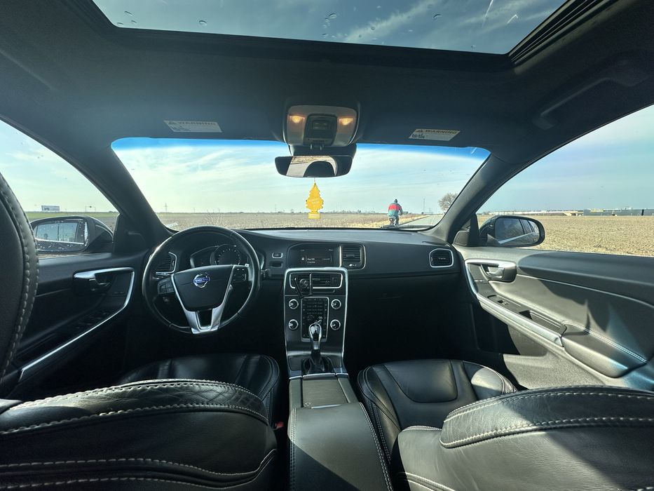 Volvo s60 2.0 t6 306km zarejstrowany