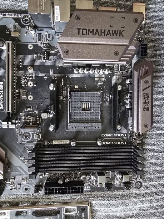 Msi B450 Tomahawk64738939664515122