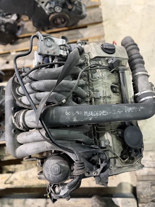 Motor mercedes 2.5 150cv 605 960