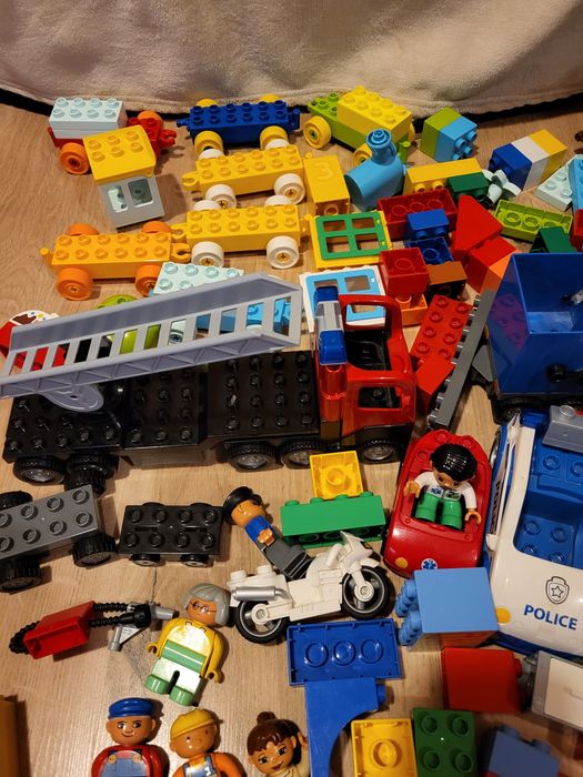 Klocki Lego Duplo 3,5kg+ 2,5 kg gratis