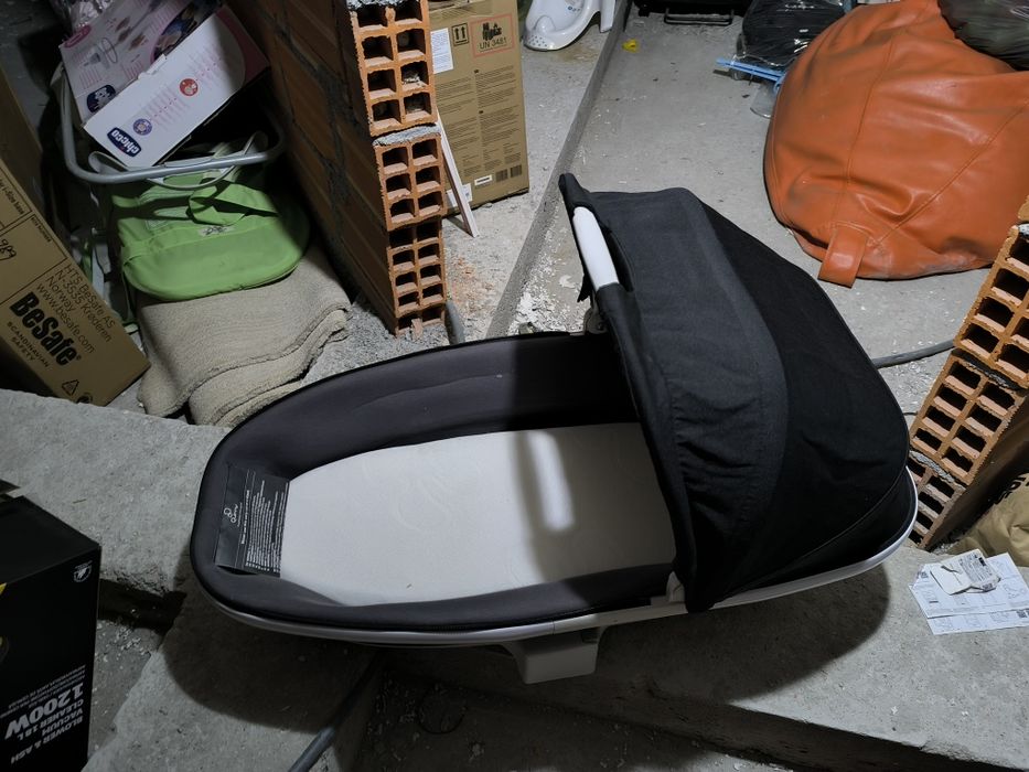 Alcofa para carrinho quinny