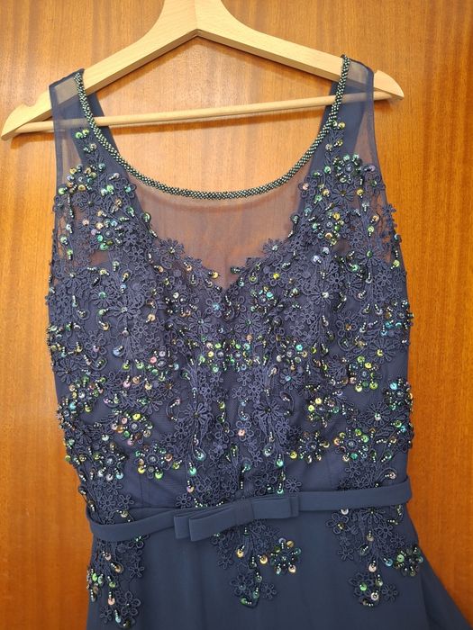 Vestido cerimónia Azul escuro - tamanho 46