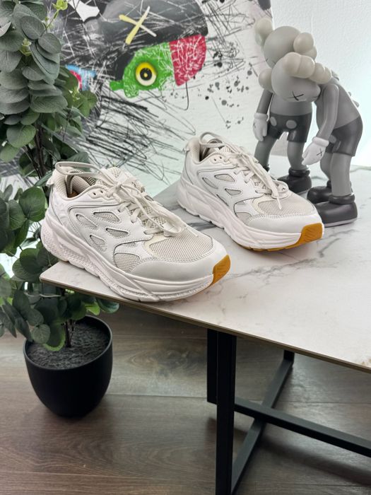 Кросівки Hoka Clifton L 40.5 розмір Е16563