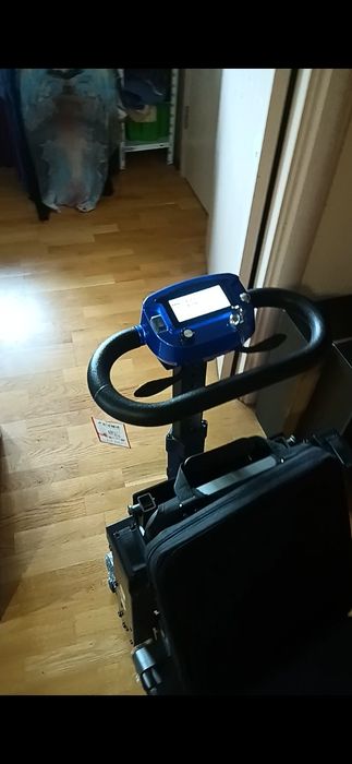 Розкладний електроскутер