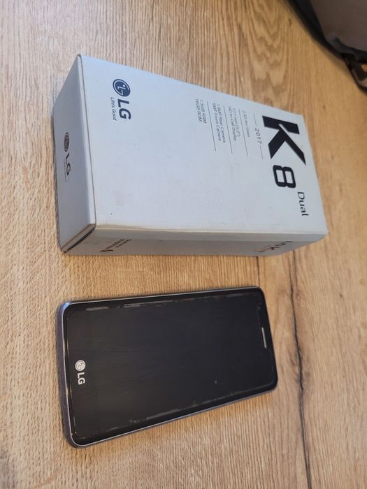 LG k8 z 2017 dual