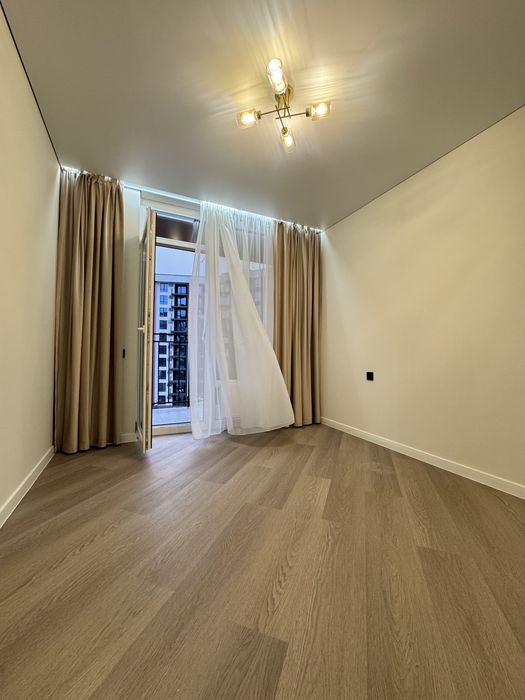 Продам 2 кімнатну із функцією 3 кімнатної у ЖК бізнес-класу із газом