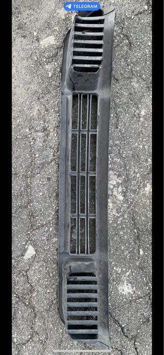 Решетка бампера VW Transporter T5