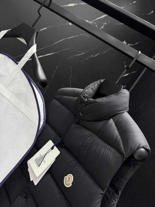 Жилетка MONCLER Чорная монклер мужская новая все бирки M L XL XXL 3XL