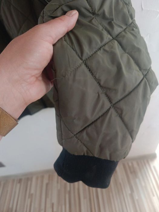 Pikowana  męska młodzieżowa kurtka bomberka khaki metki xl