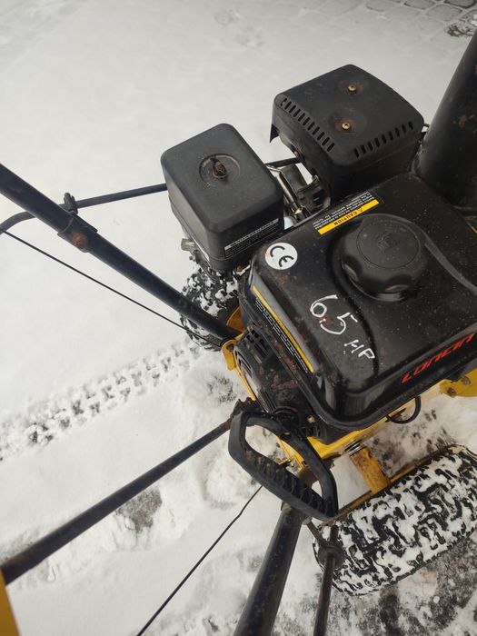 Odśnieżarka spalinowa z napędem 5+R 6.5 km