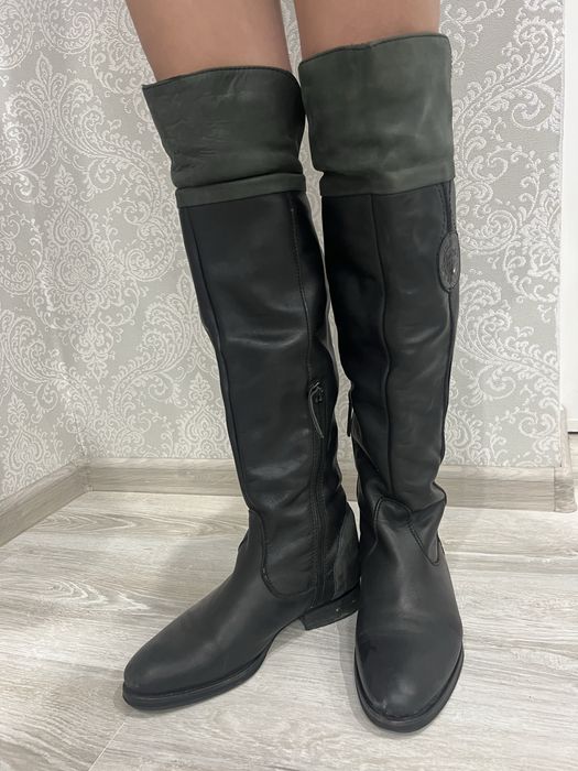 Шкіряні чоботи 36р.