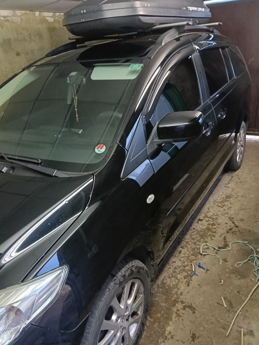 Мазда 5 в очень хорошем состоянии