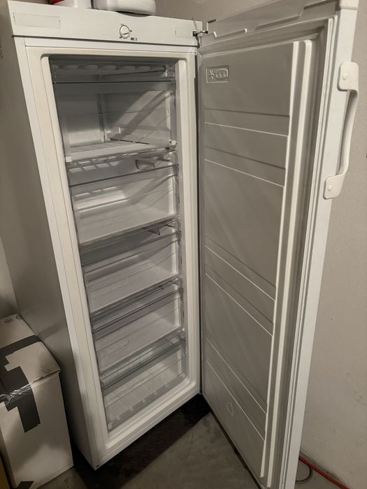 Arca vertical Telefac