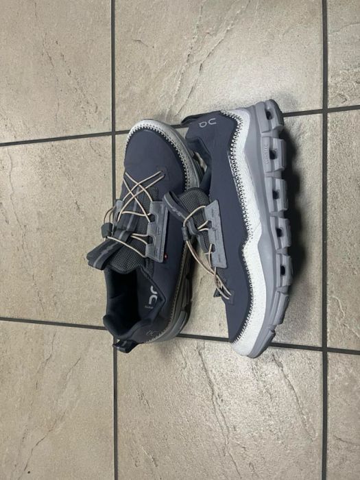 Кросівки ON Running Cloudaway 45 р.