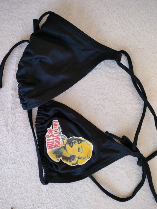 Biustonosz od kostiumu kąpielowego