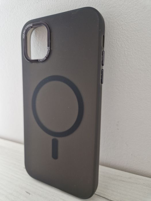 Magnetic Frosted Case do Iphone 11 Czarny