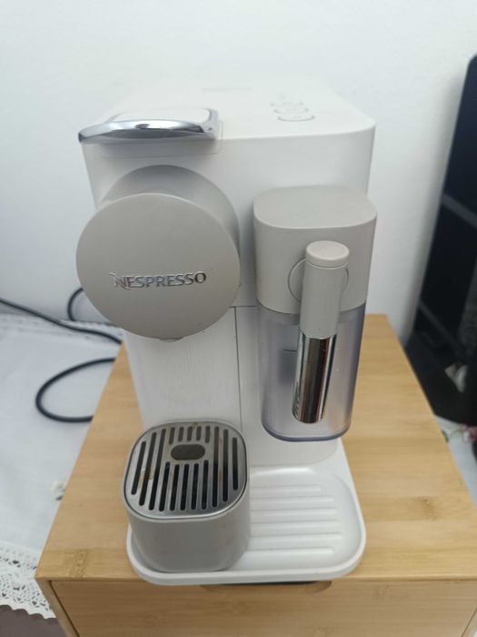 Maquina café  Nespresso